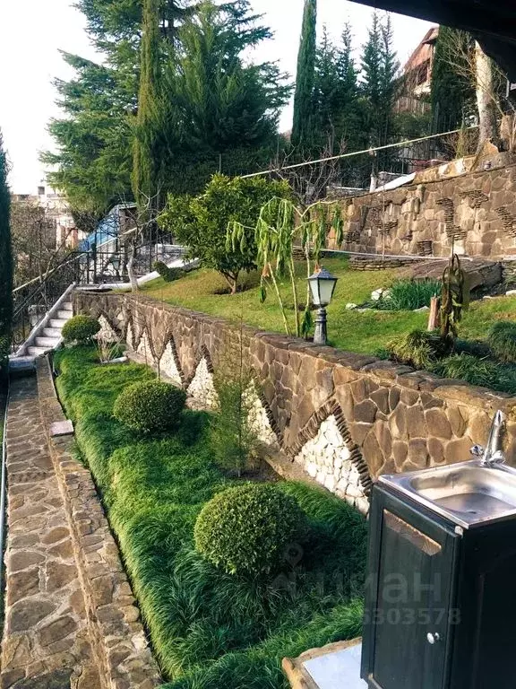 Дом в Краснодарский край, Сочи Благодатная ул., 16 (400 м) - Фото 1