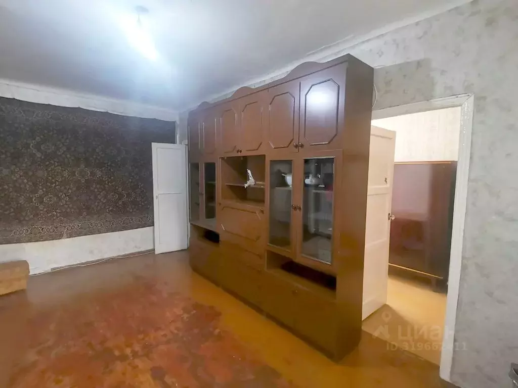 2-к кв. Красноярский край, Красноярск ул. Карла Маркса, 141 (44.3 м) - Фото 1