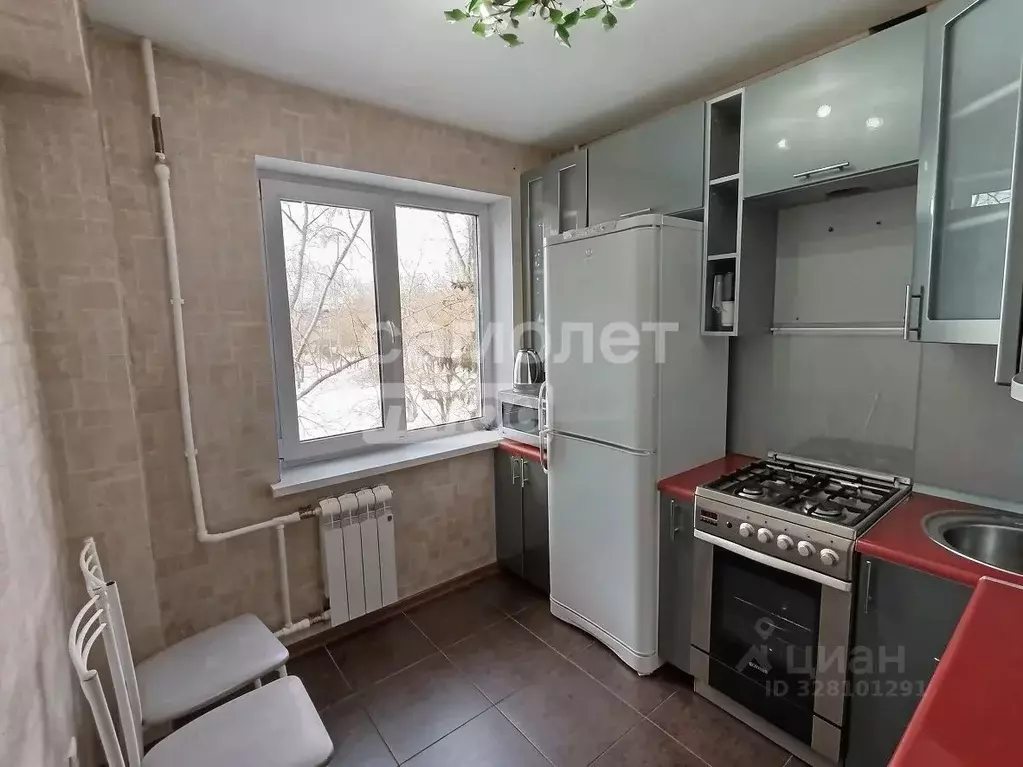 1-к кв. Омская область, Омск просп. Королева, 12Б (30.9 м) - Фото 2