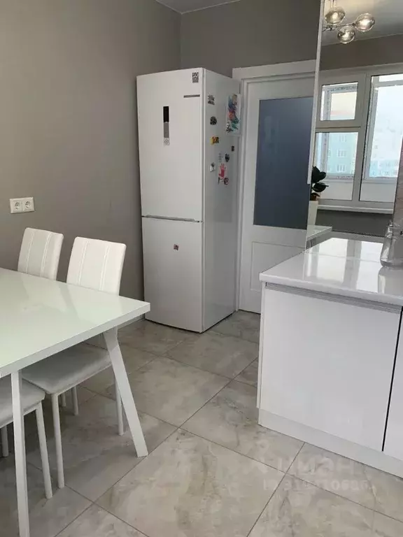 2-к кв. Саха (Якутия), Якутск 203-й мкр, 21 (61.0 м) - Фото 1