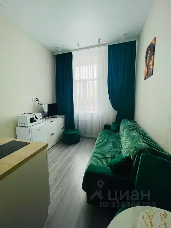Комната Приморский край, Владивосток Алеутская ул., 17 - Фото 0
