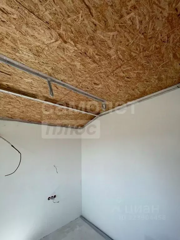 Дом в Севастополь пос. Любимовка, ул. Южногородская (140 м) - Фото 1