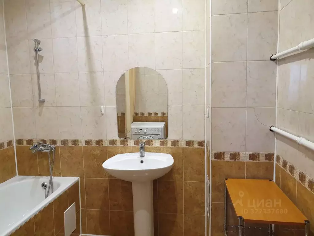 3-к кв. Нижегородская область, Нижний Новгород ул. 40 лет Победы, 4 ... - Фото 2