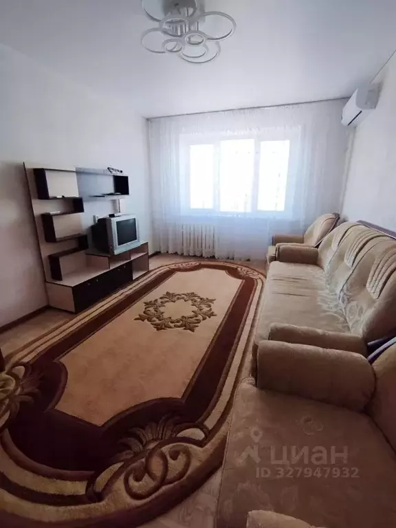 2-к кв. Татарстан, Набережные Челны 58-й комплекс, 23/4 (60.0 м) - Фото 1