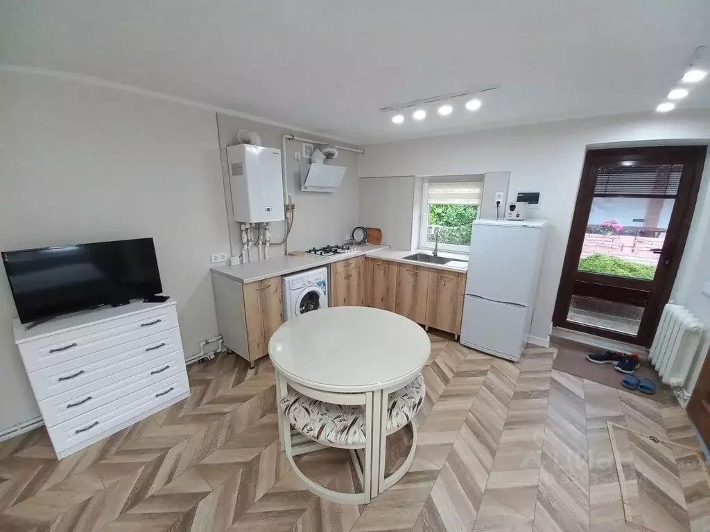 Дом в Крым, Евпатория пер. Просмушкиных, 15 (35 м) - Фото 2