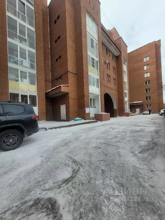 2-к кв. Бурятия, Улан-Удэ ул. Революции 1905 года, 38 (67.3 м) - Фото 1