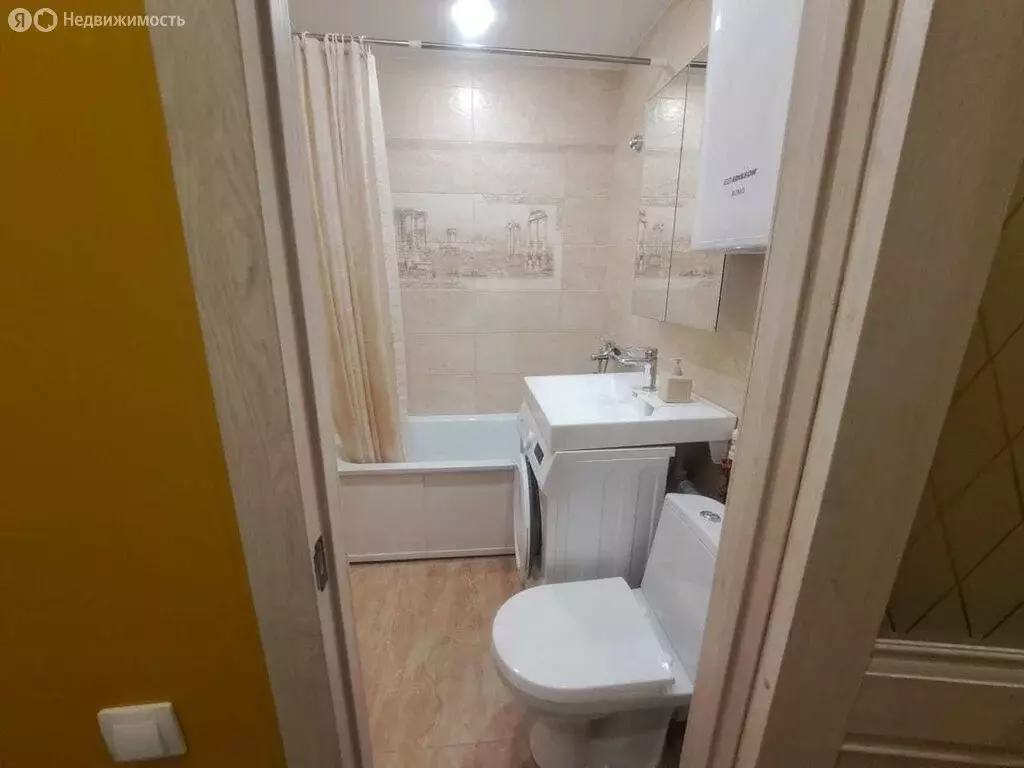 3-комнатная квартира: Благовещенск, улица Ленина, 54 (60 м) - Фото 0