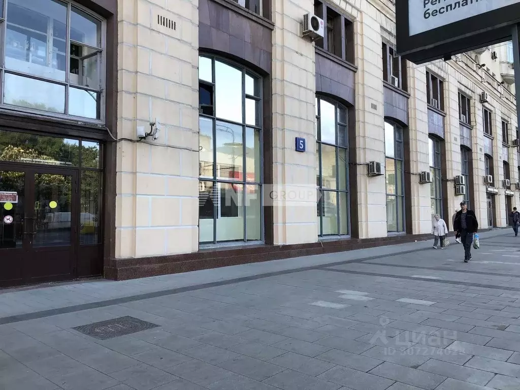 Торговая площадь в Москва Большая Садовая ул., 5 (380 м) - Фото 0