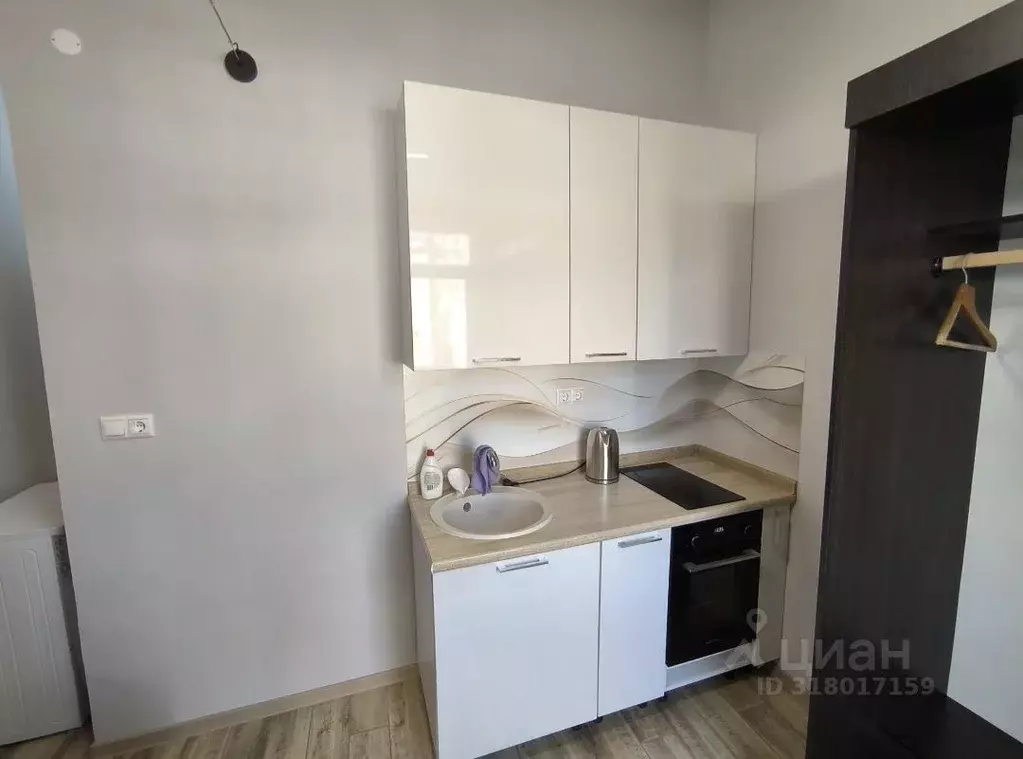 Студия Краснодарский край, Сочи ул. Тимирязева, 25 (15.0 м) - Фото 0