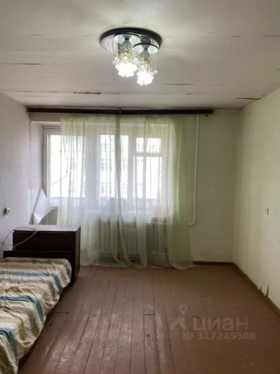 1-к кв. Башкортостан, Ишимбай Советская ул., 75 (32.2 м) - Фото 0