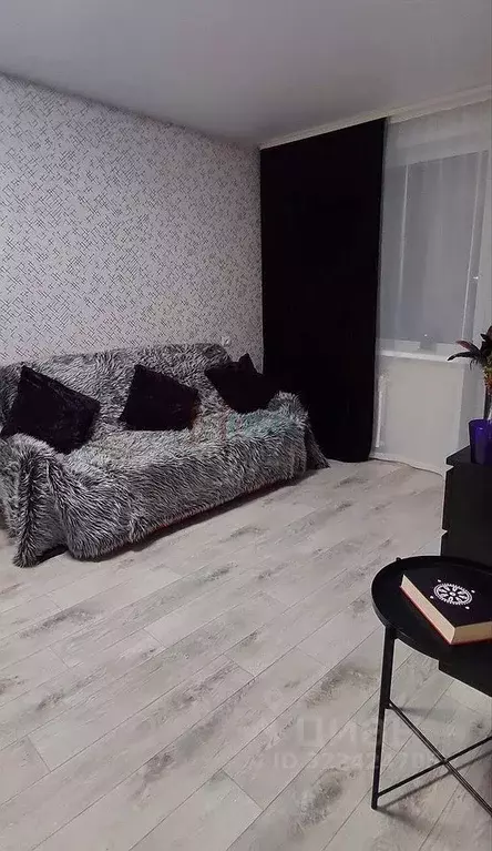 1-к кв. Новосибирская область, Новосибирск Выборная ул., 106 (33.0 м) - Фото 1