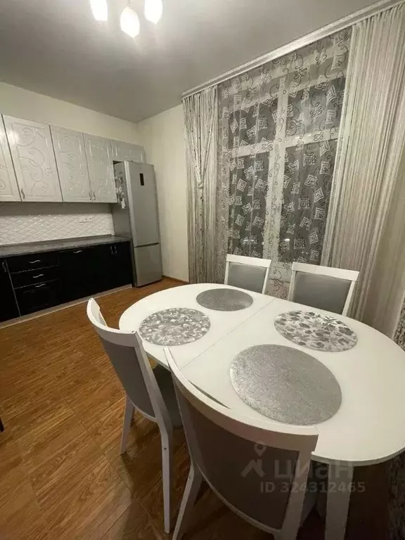 2-к кв. Калужская область, Обнинск ул. Долгининская, 16 (65.6 м) - Фото 2