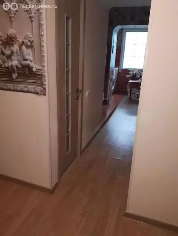 2-комнатная квартира: Туапсе, улица Калараша, 18 (50 м) - Фото 1