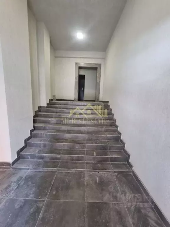 1-к кв. Северная Осетия, Владикавказ ул. Зураба Магкаева, 83к6 (42.0 ... - Фото 2