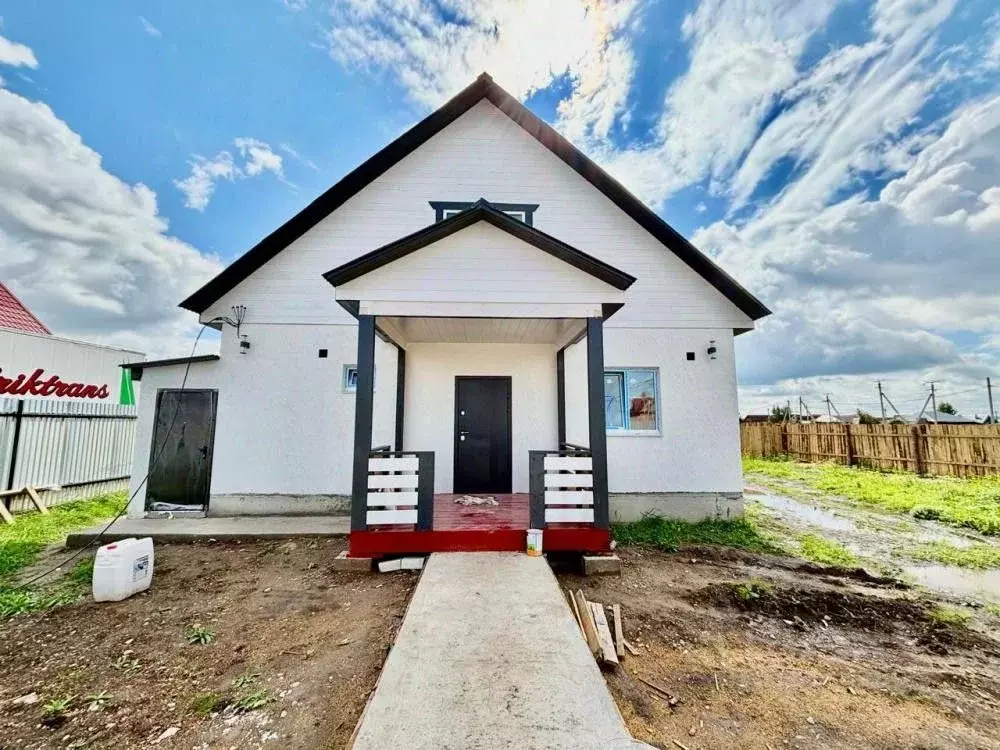 Дом в Иркутская область, Иркутский муниципальный округ, с. Хомутово ... - Фото 0