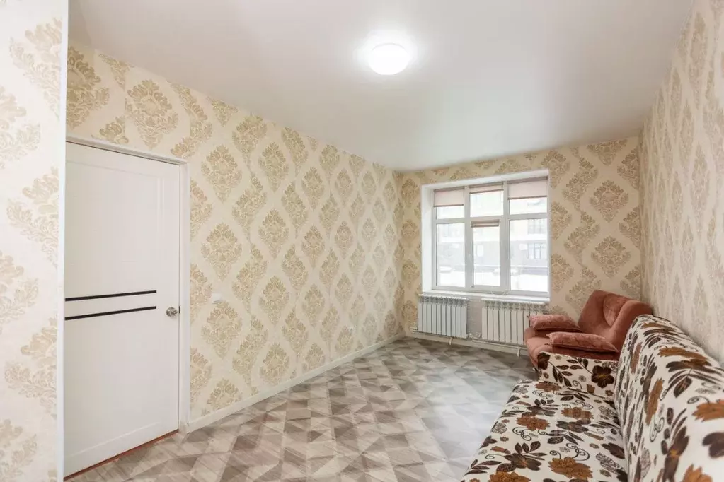 1-к кв. Оренбургская область, Оренбург ул. Ильи Глазунова, 2 (33.0 м) - Фото 1