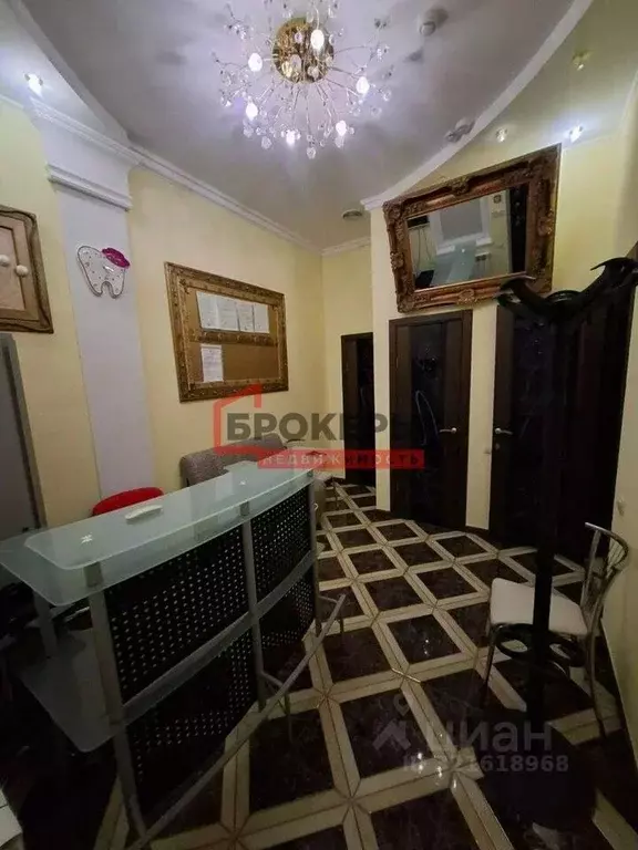 Офис в Севастополь ул. Парковая, 14к1 (46 м) - Фото 1