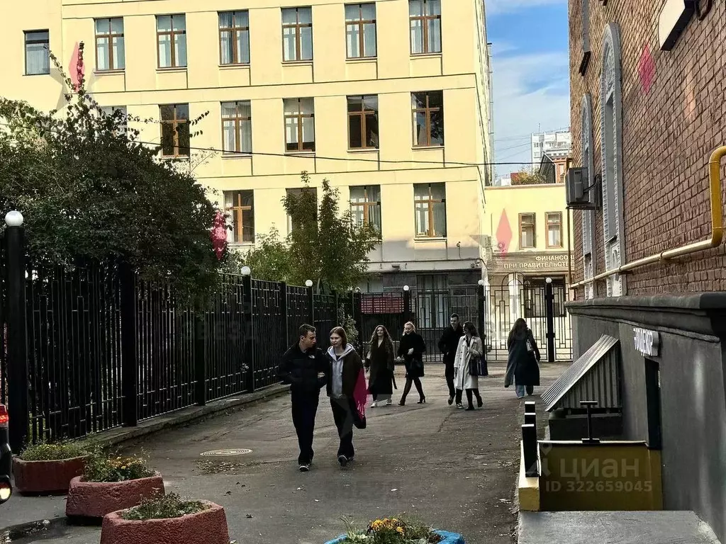 Помещение свободного назначения в Москва ул. Олеко Дундича, 27 (417 м) - Фото 1