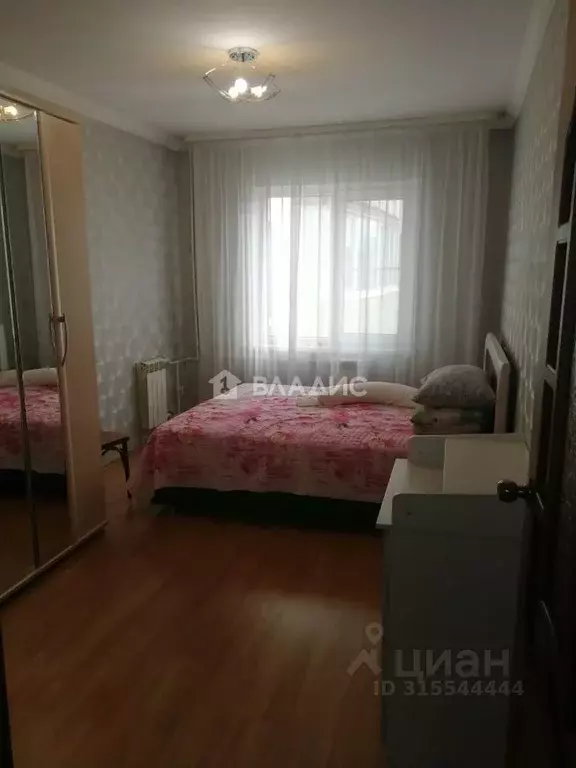 3-к кв. Бурятия, Улан-Удэ просп. Строителей, 62А (66.5 м) - Фото 0