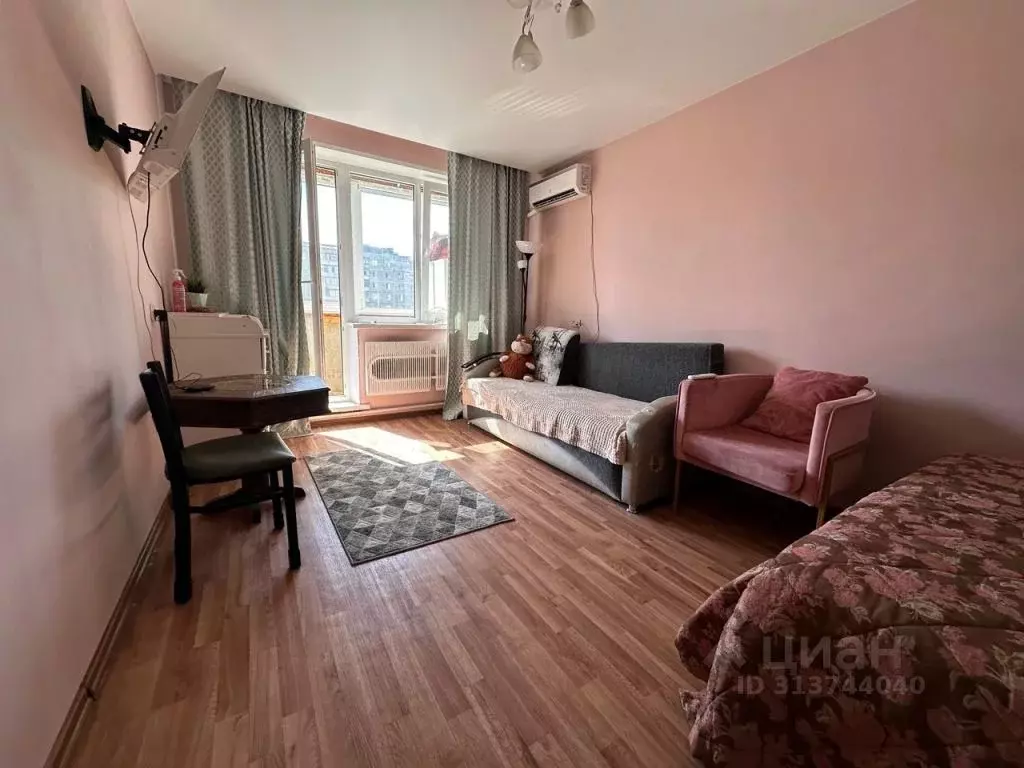 1-к кв. Чувашия, Чебоксары ул. 324-й Стрелковой Дивизии, 5 (33.0 м) - Фото 0