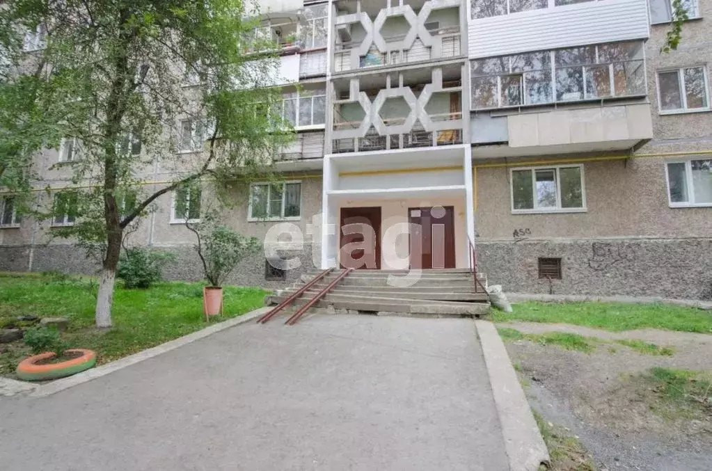 2-к кв. Свердловская область, Нижний Тагил ул. Зари, 85 (50.3 м) - Фото 0