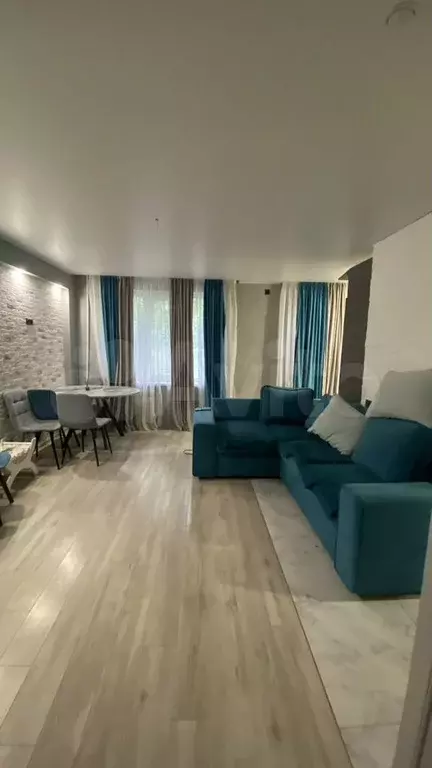 3-к. квартира, 59 м, 1/5 эт. - Фото 0