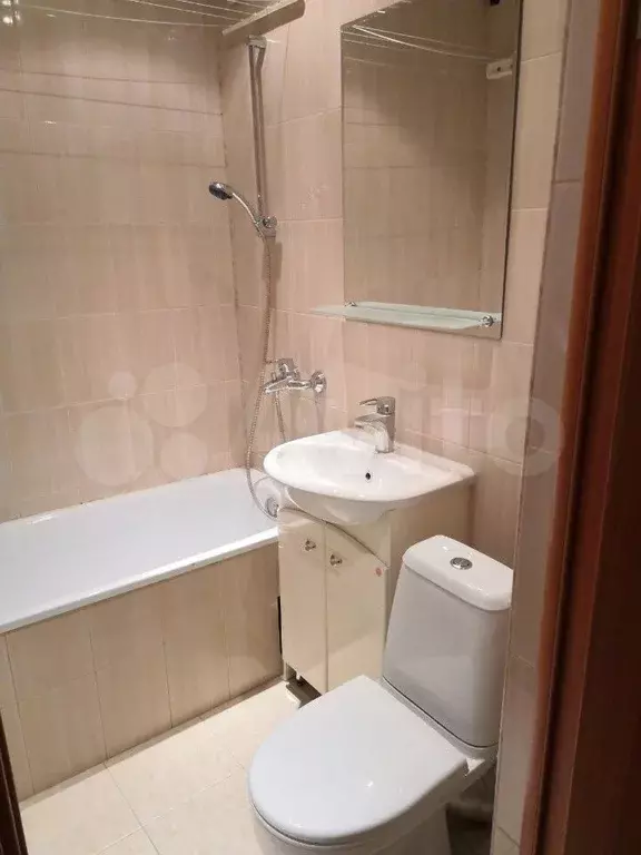 1-к. квартира, 33 м, 1/5 эт. - Фото 0
