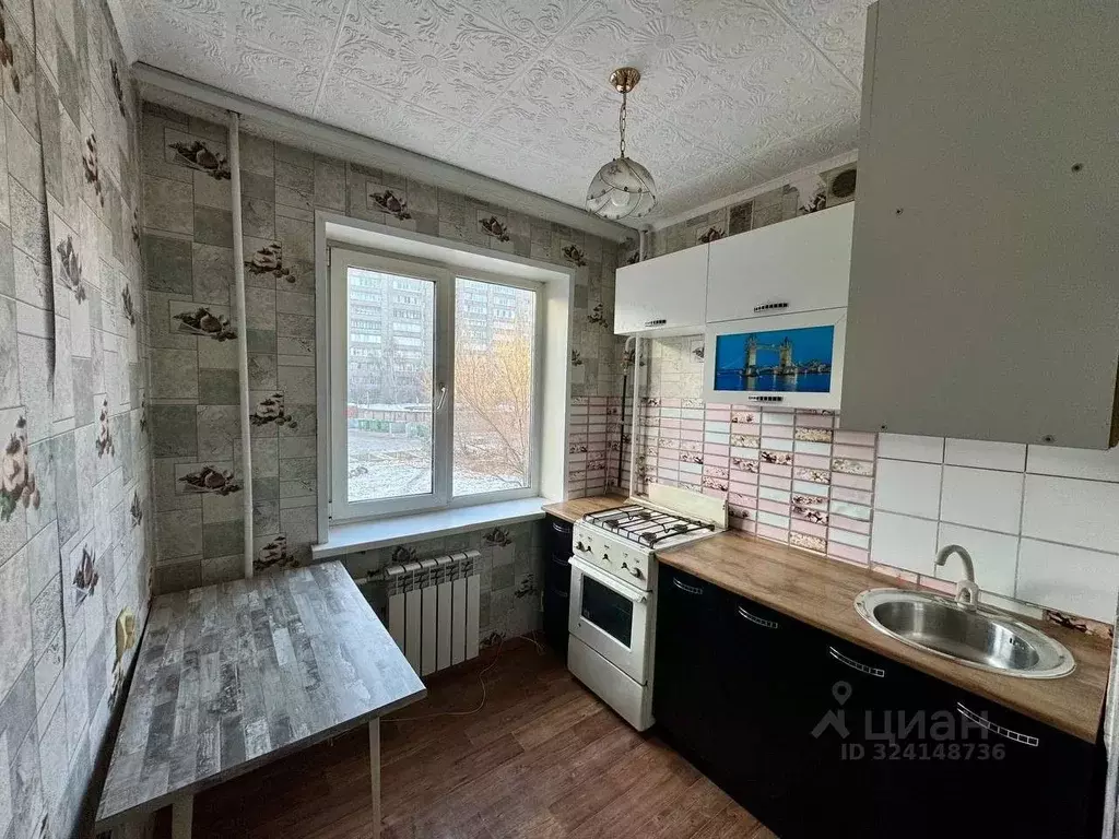 2-к кв. Хакасия, Абакан Трудовая ул., 41 (43.0 м) - Фото 1