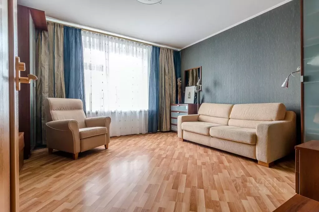 2-к кв. Санкт-Петербург просп. Ветеранов, 108к1 (59.2 м) - Фото 1