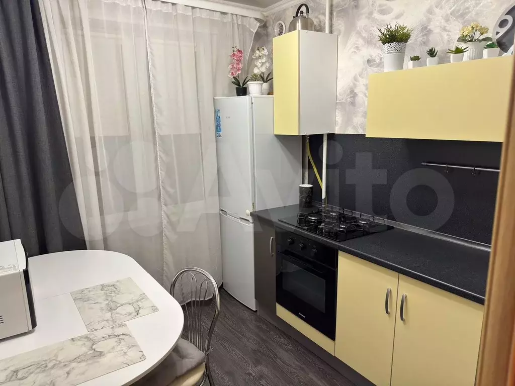 1-к. квартира, 35 м, 8/9 эт. - Фото 0