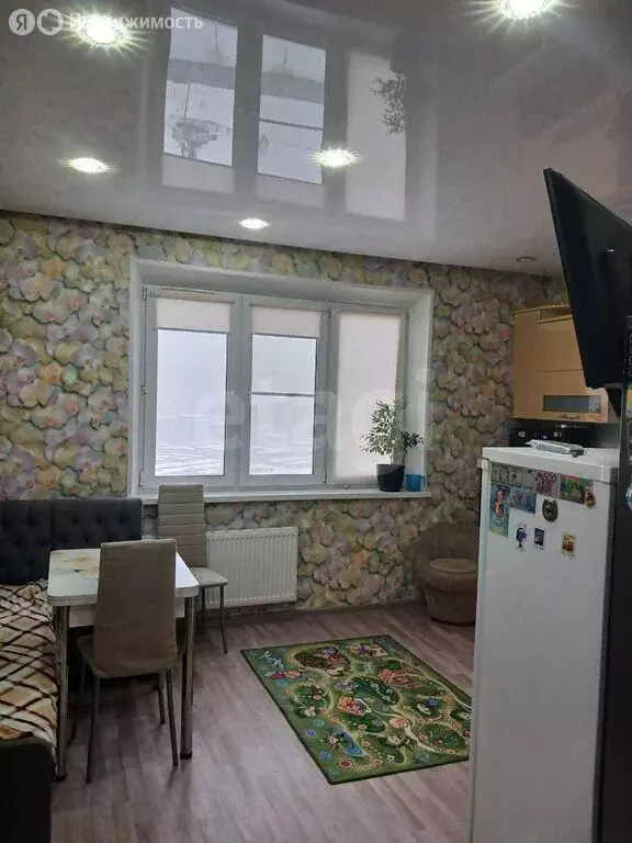 2-комнатная квартира: Златоуст, посёлок Новозлатоуст, квартал ... - Фото 2