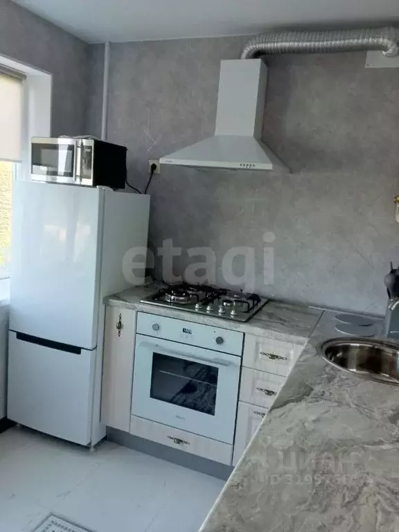 2-к кв. Калужская область, Калуга ул. Степана Разина, 54 (50.1 м) - Фото 0
