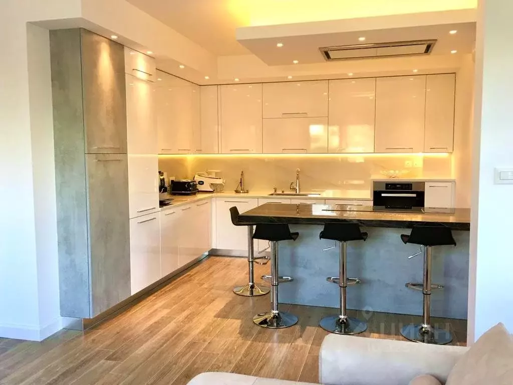 2-к кв. Краснодарский край, Сочи ул. Черноморская, 10 (70.0 м) - Фото 2