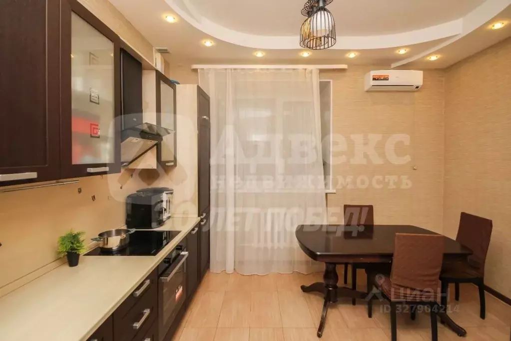 3-к кв. Тюменская область, Тюмень ул. Газовиков, 25к2 (81.7 м) - Фото 2