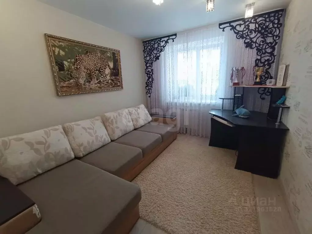 3-к кв. Еврейская автономная область, Биробиджан Набережная ул., 44 ... - Фото 1