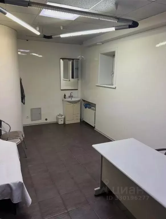 Офис в Иркутская область, Иркутск Байкальская ул., 160а (20 м) - Фото 1