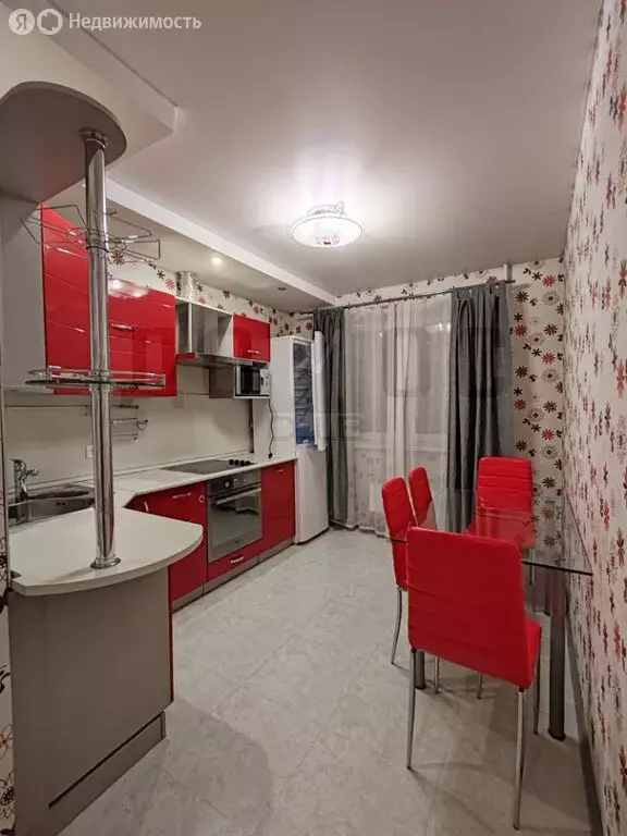 2-комнатная квартира: Екатеринбург, улица Чекистов, 5 (68.9 м) - Фото 2