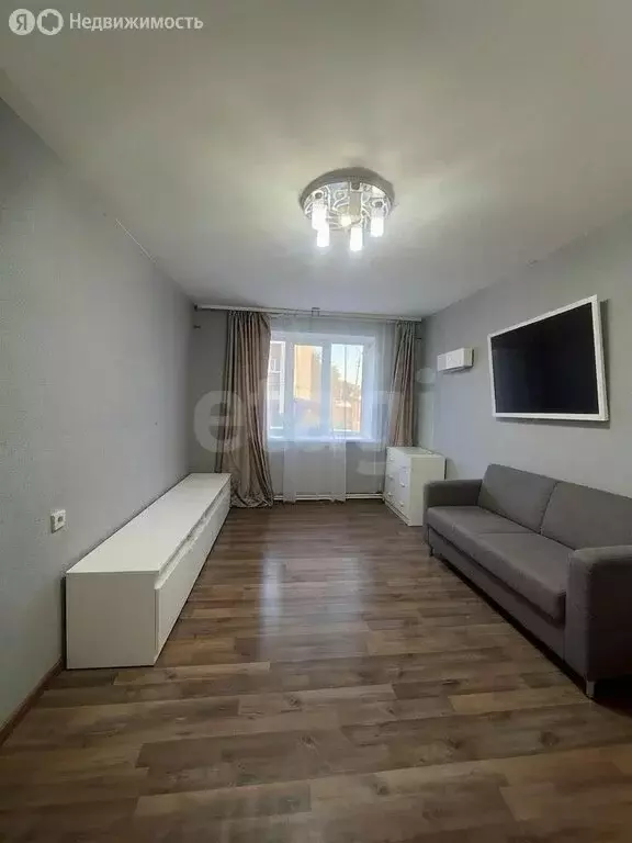 3-комнатная квартира: Бирск, Интернациональная улица, 119Б (60.4 м) - Фото 2