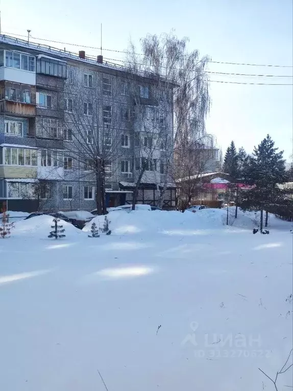 4-к кв. Омская область, Омск 3-й мкр, ул. Путилова, 6 (60.2 м) - Фото 1