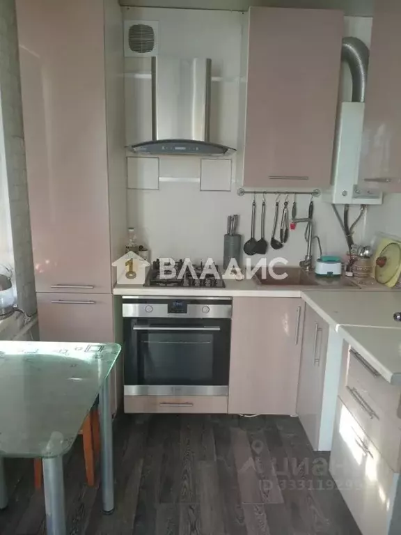 3-к кв. Ленинградская область, Гатчина ул. Радищева, 5 (55.1 м) - Фото 1
