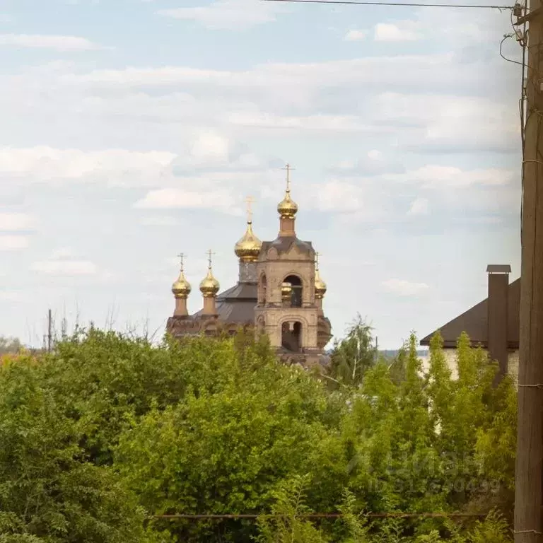 Дом в Саратовская область, Хвалынск ул. Российской Республики, 154 (20 ... - Фото 0