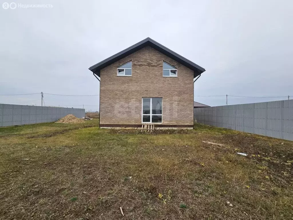 Дом в Энгельс, 2-й Андреевский проезд (130 м) - Фото 2