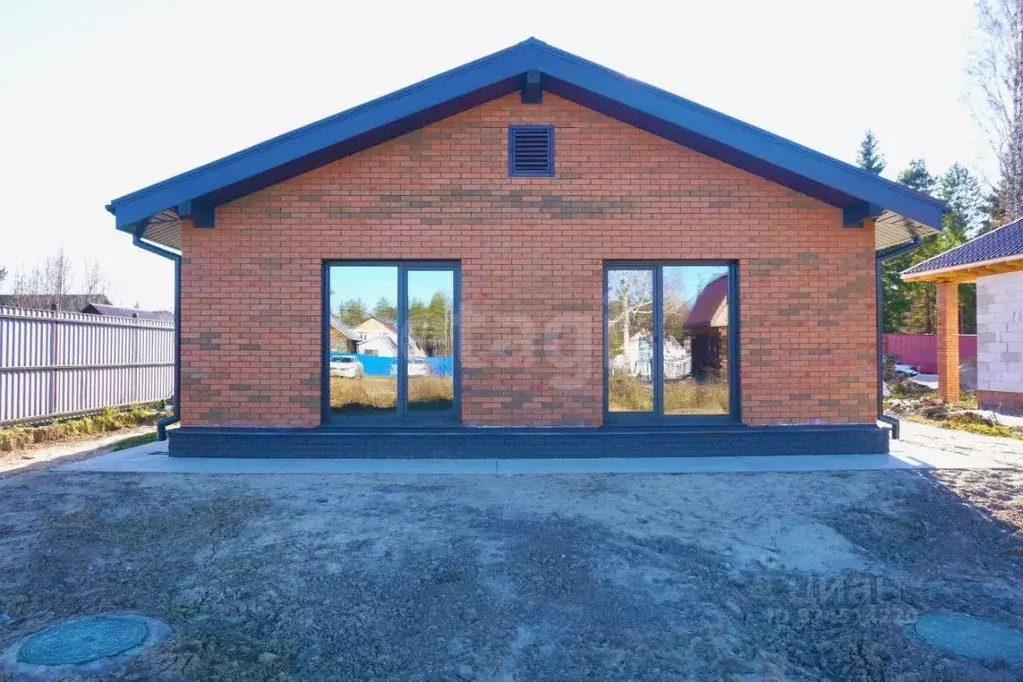 Дом в Томская область, Томский район, д. Кисловка ул. Озерная (95 м) - Фото 1