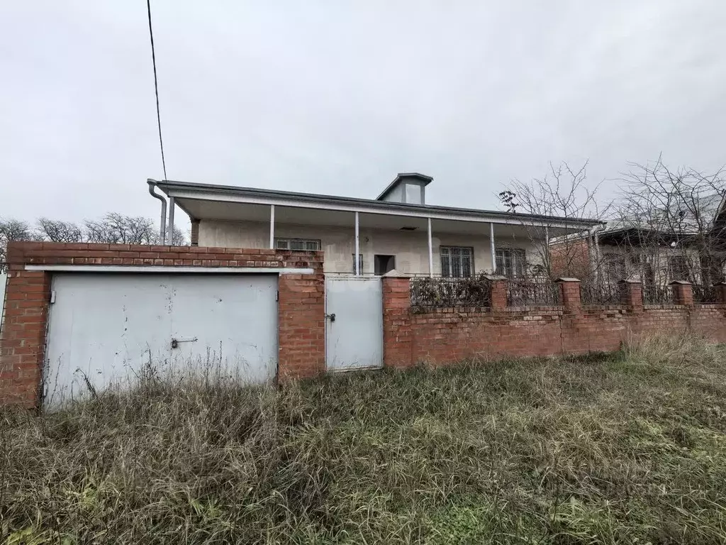 Дом в Краснодарский край, Ейское городское поселение, пос. ... - Фото 1