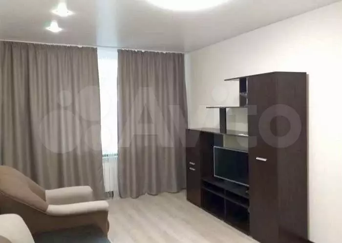 3-к. квартира, 60 м, 1/5 эт. - Фото 1