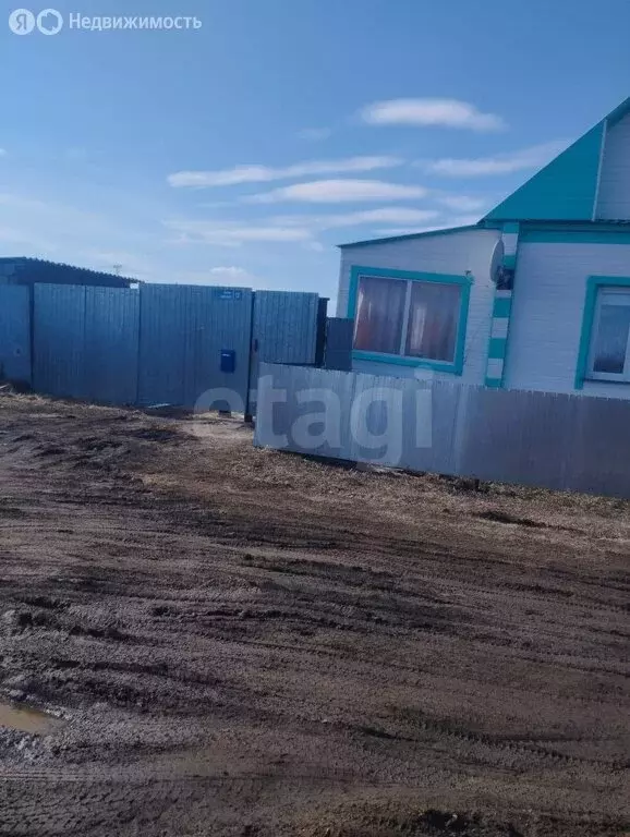 Дом в село Уйское, Заречная улица (77.1 м) - Фото 1