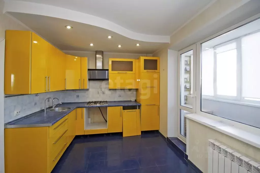 3-к кв. Омская область, Омск Московка мкр, ул. Батумская, 38/2 (94.0 ... - Фото 1