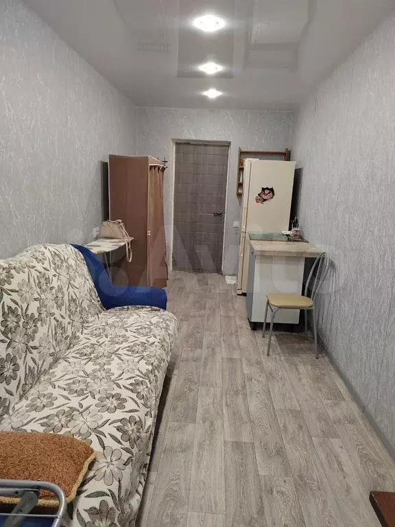 Комната 18 м в 3-к., 2/5 эт. - Фото 1