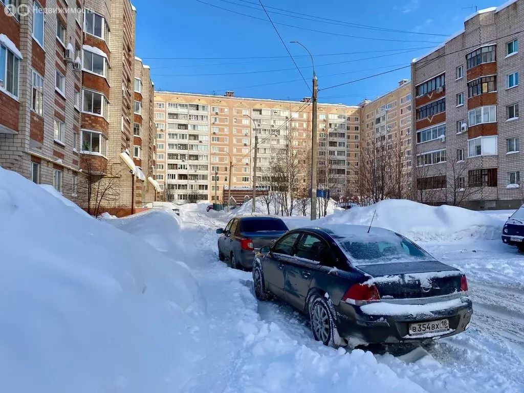 1-комнатная квартира: Ижевск, улица имени Вадима Сивкова, 90 (37.1 м) - Фото 2