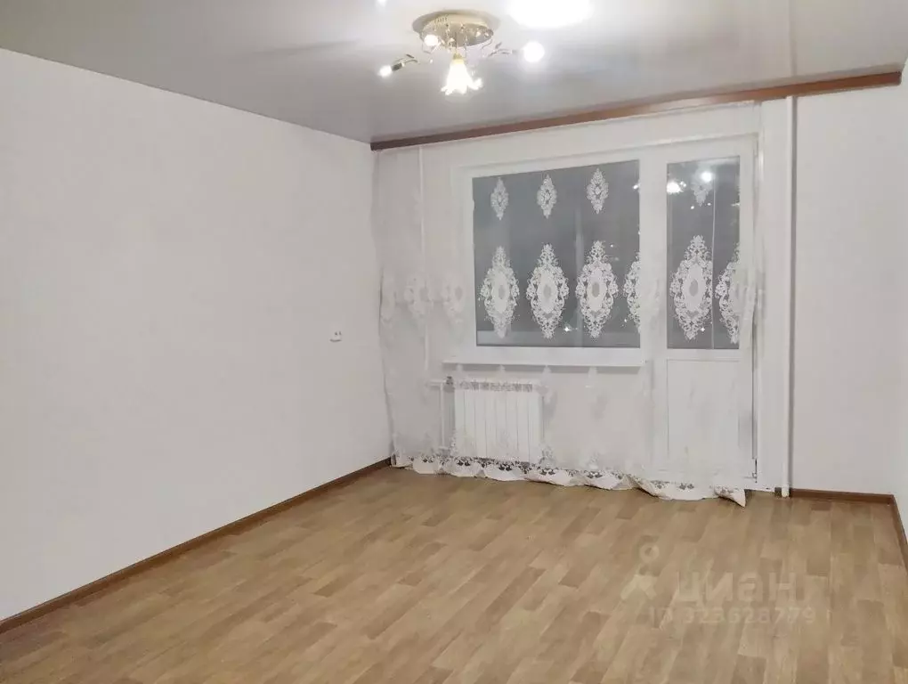 2-к кв. Свердловская область, Екатеринбург ул. Бебеля, 142 (48.7 м) - Фото 1